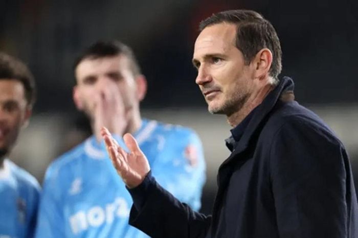 Coventry của Frank Lampard sát cửa thăng hạng và cuộc đua nghẹt thở tại Championship