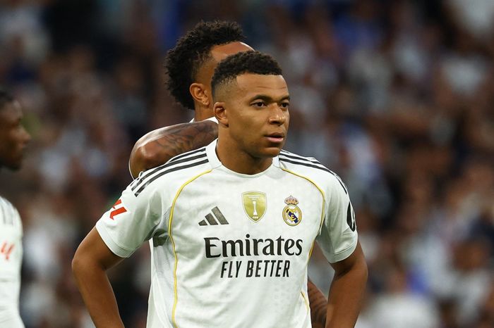 Cú sảy chân khiến Real Madrid trả giá đắt