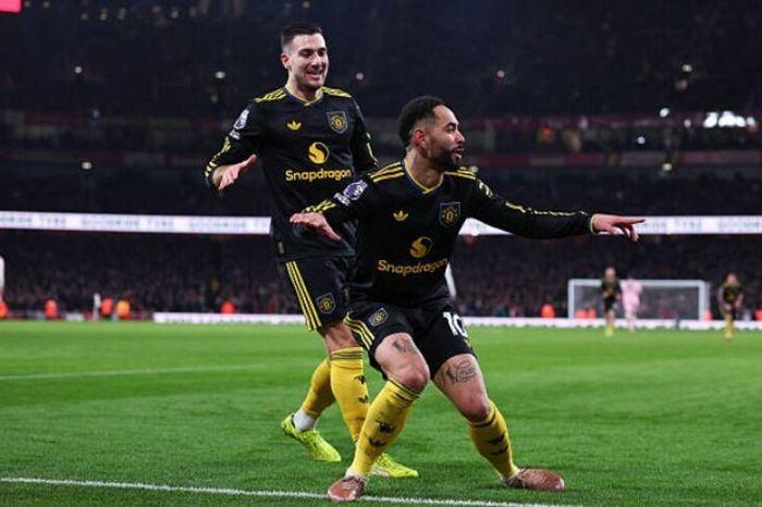 Cunha lập công, MU bắn hạ Arsenal trong trận cầu 5 bàn thắng