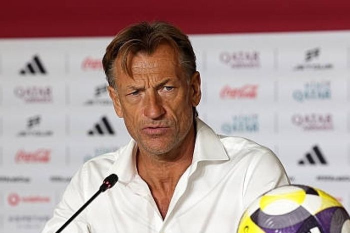Cựu HLV CLB Nam Định bất ngờ bị sa thải khi World Cup 2026 chỉ còn hai tháng