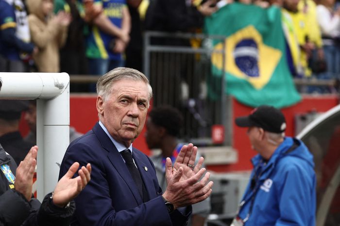 Đá đẹp không giúp vô địch, Ancelotti lên tiếng