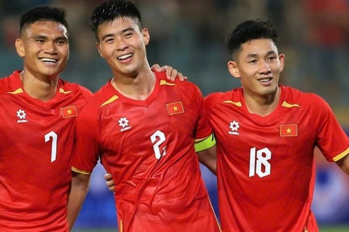 Dàn sao Hà Nội FC rực sáng, tuyển Việt Nam thắng thuyết phục Bangladesh 3-0