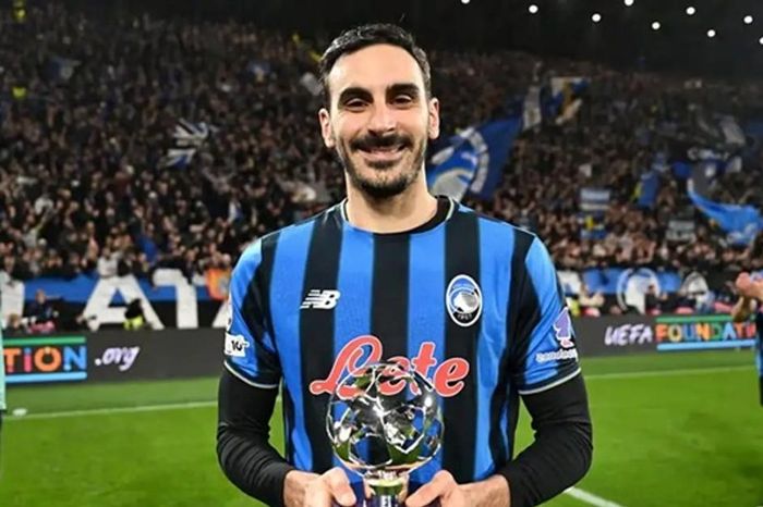 Davide Zappacosta rực sáng đưa Atalanta ngược dòng loại Dortmund tại Champions League