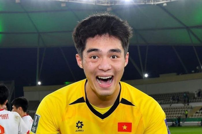 Dậy sóng với CLB nổi tiếng châu Âu quan tâm đến thủ môn Trần Trung Kiên