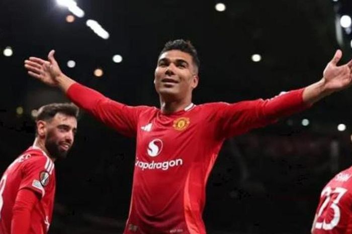 Di sản 119 triệu bảng của Casemiro tại Manchester United: Từ 'liều thuốc giảm đau' đến biểu tượng chuyên nghiệp