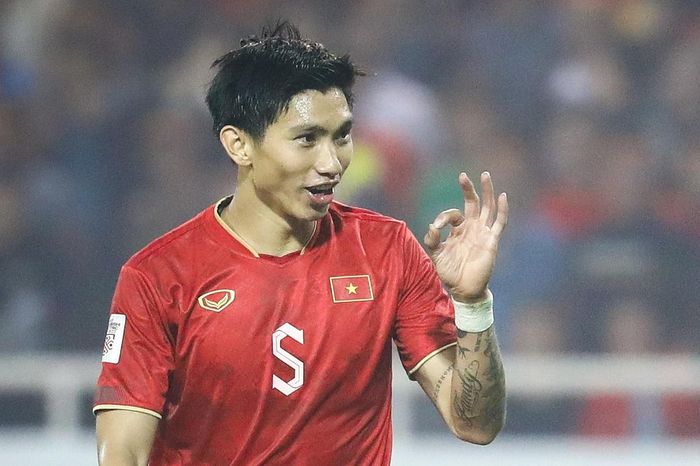 Đoàn Văn Hậu rớt giá