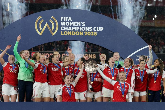 Đội nữ Arsenal nhận tiền thưởng kỷ lục