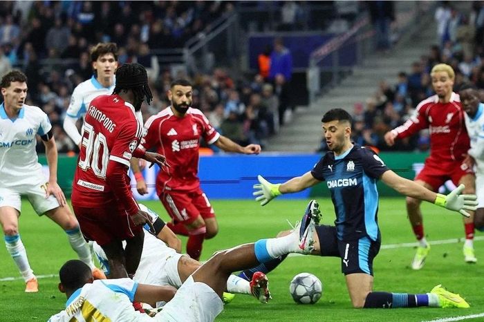 Dominik Szoboszlai tỏa sáng, Liverpool đè bẹp Marseille tại Champions League