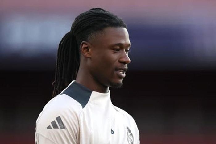 Eduardo Camavinga và cơ hội 43 triệu bảng: Lời giải cho tuyến giữa của Liverpool