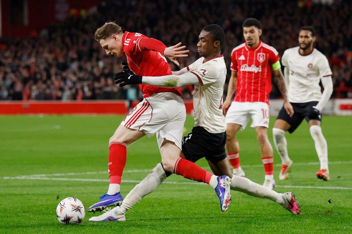 Eliot Anderson - người khiến Manchester United phải theo đuổi
