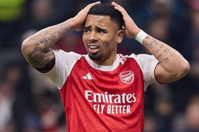 Gabriel Jesus tỏa sáng ở Champions League sau 2 năm