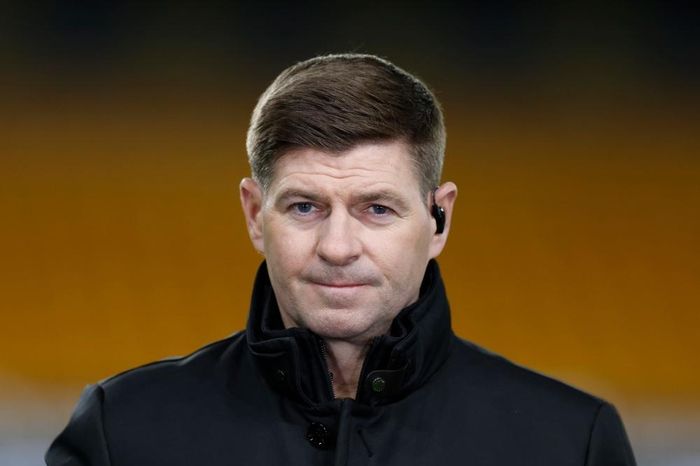 Gerrard chỉ trích Liverpool sau cú sốc tại Molineux