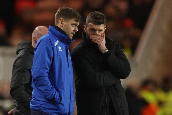 Giới chủ MU họp khẩn với Carrick