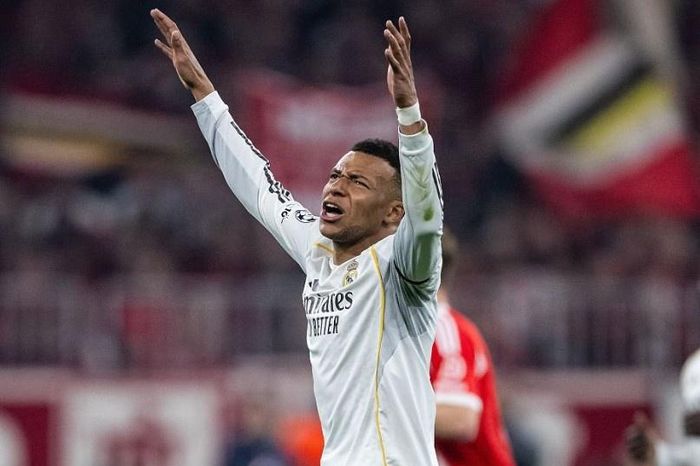 Gục ngã trước Bayern, Real có mùa giải trắng tay