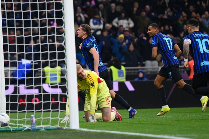 Hạ Juventus ở phút 90, Inter xây chắc ngôi đầu Serie A