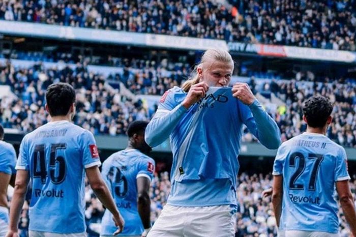 Haaland rực sáng với hat-trick, Man City đè bẹp Liverpool 4-0 tiến vào bán kết FA Cup
