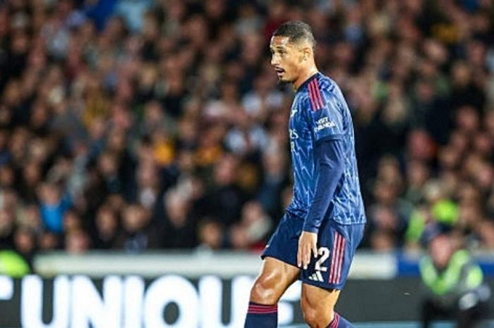 Hàng thủ Arsenal chắp vá trước đại chiến Chelsea tại Carabao Cup