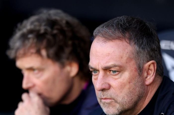 Hansi Flick và 3 bài toán sống còn của Barcelona trước trận gặp Girona