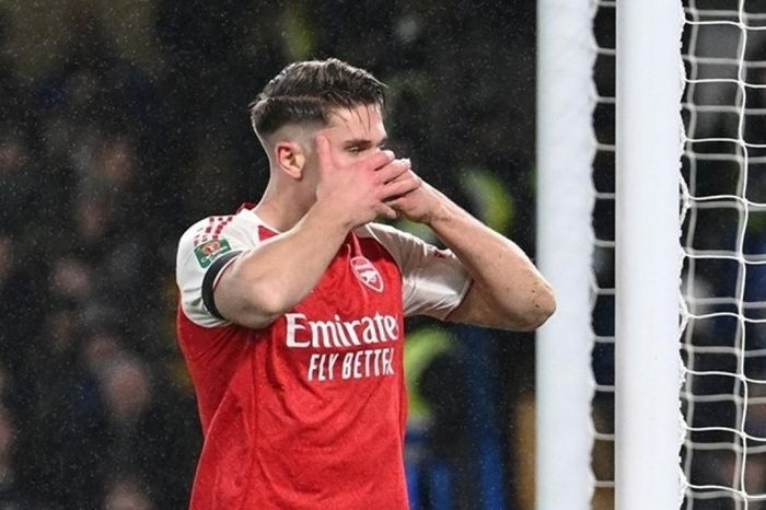 HLV Arteta tiết lộ lý do chọn Gyokeres thay vì Sesko