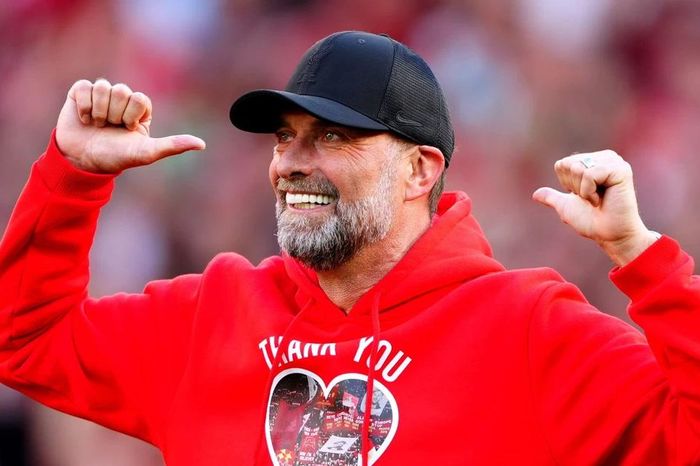 HLV Jurgen Klopp trở lại Liverpool