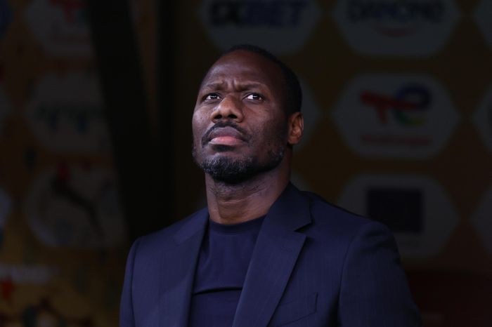 HLV Senegal gây tranh cãi, bị tố hành xử nghiệp dư