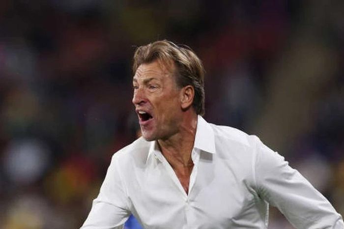 HLV từng dẫn dắt CLB Nam Định mất ghế trước thềm World Cup 2026