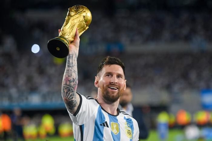 HLV tuyển Argentina nói 1 câu, cả thế giới thấp thỏm vì Messi
