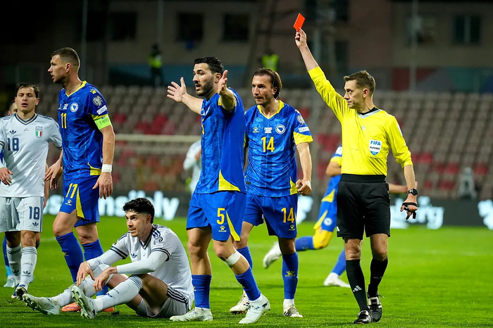 Italy vắng mặt ở kỳ World Cup thứ 3 liên tiếp