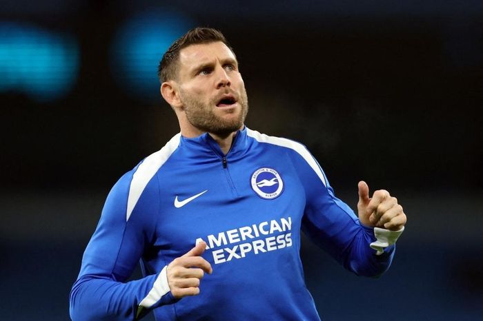 James Milner đi vào lịch sử Premier League