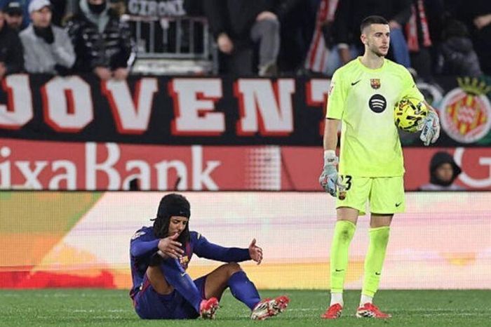 Joan Garcia đơn độc gồng gánh hàng thủ Barca