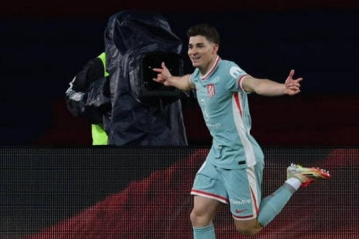 Julian Alvarez nên chọn Arsenal để tái khẳng định vị thế tại Ngoại hạng Anh