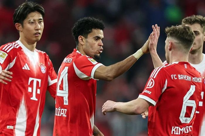 Kết quả bóng đá châu Âu: Bayern, PSG đua nhau thắng 'hủy diệt'