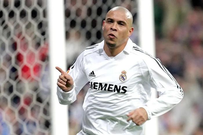 Khi mọi trung phong vẫn bị so với Ronaldo