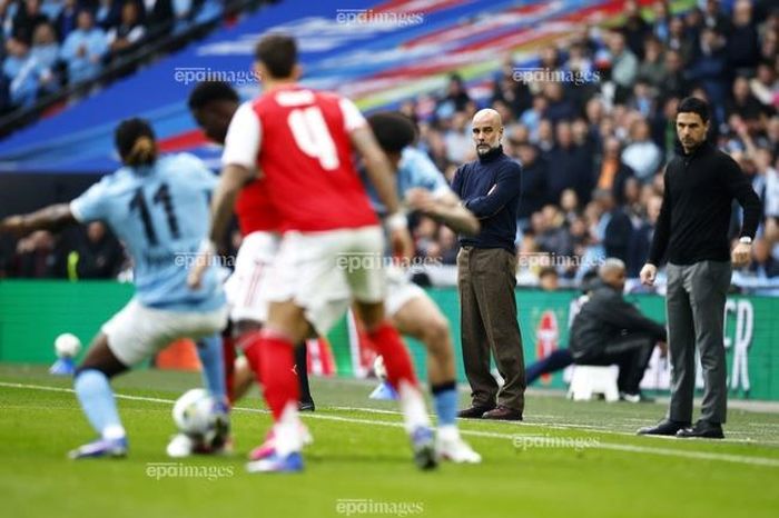 Khó tin Arsenal mất liền 2 danh hiệu