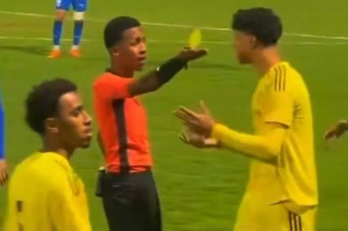 Khoảnh khắc con trai Ronaldo nổi nóng