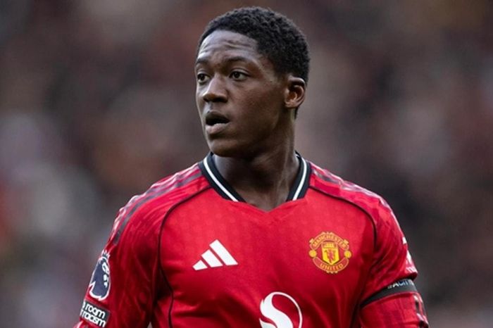 Kobbie Mainoo hồi sinh mạnh mẽ: 3 chìa khóa giúp ngọc quý Man Utd tỏa sáng dưới thời Michael Carrick