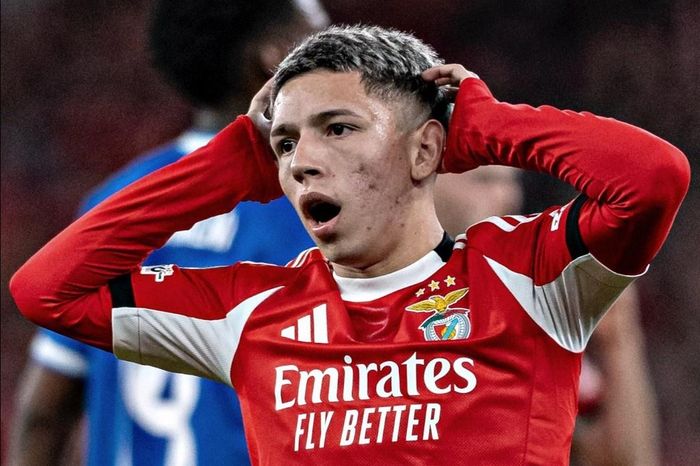 Kỳ thị Vinicius, cầu thủ trẻ nguy cơ bị cấm tại World Cup