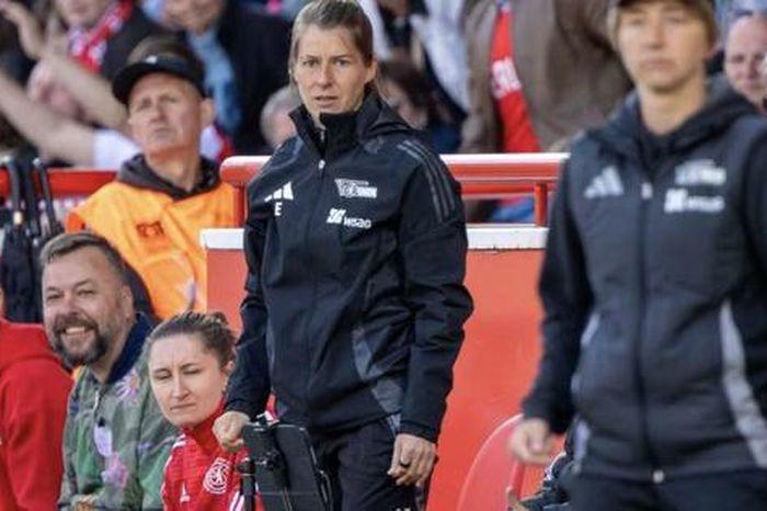 Lạ lùng Bundesliga: Union Berlin trao ghế nóng cho nữ HLV