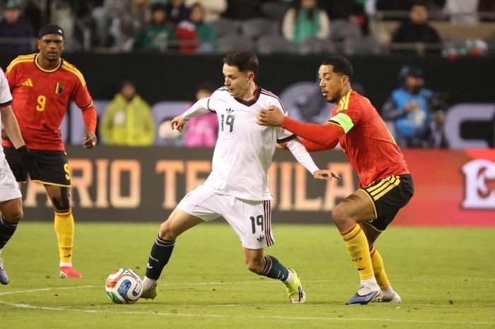 Làn sóng nhập tịch 'nóng' trước World Cup