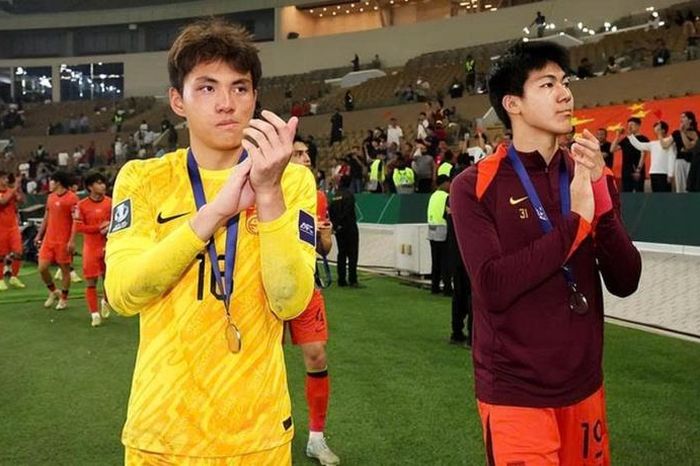 Li Hao hụt 'Găng tay vàng', báo Trung Quốc 'không phục' AFC