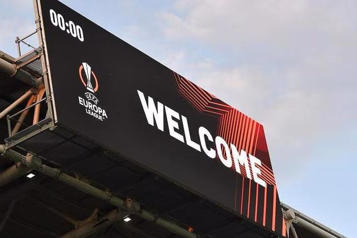 Lịch thi đấu và trực tiếp bóng đá hôm nay 21/1: Kịch tính cúp C2 châu Âu