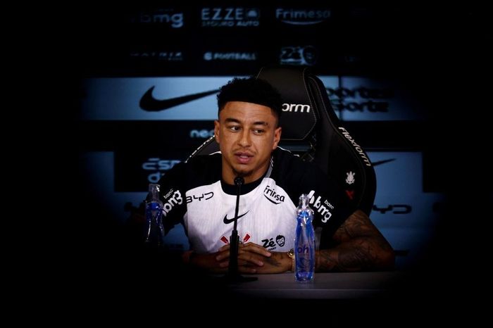 Lingard nhận 'gáo nước lạnh' ngày ra mắt Brazil