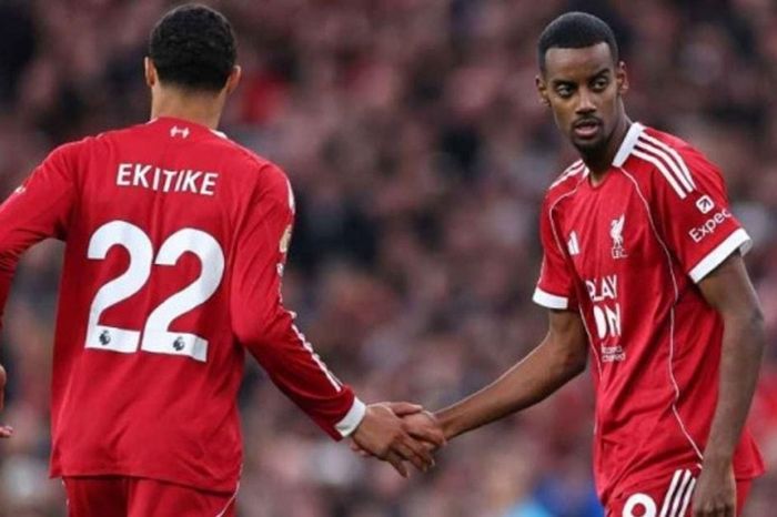 Liverpool mất Hugo Ekitike dài hạn: Alexander Isak đối mặt áp lực gánh vác hàng công