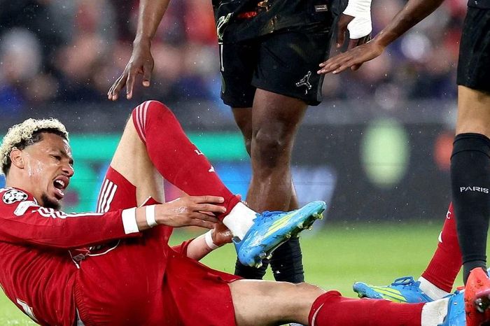 Liverpool thiệt hại nặng nề ở Champions League