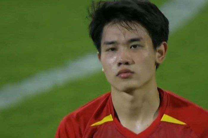 Lý do Đình Bắc bị thẻ đỏ