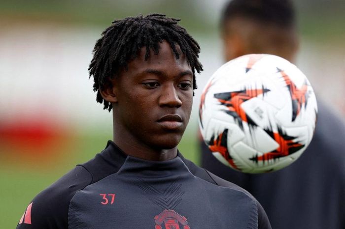 Mainoo bùng nổ dưới thời Carrick