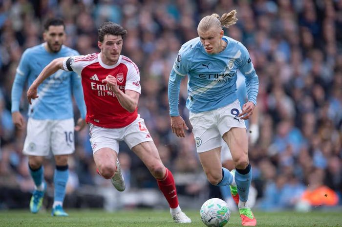 Man City cầu cứu Premier League, bị các CLB khác phản đối