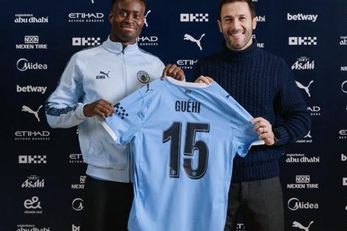 Man City công bố tân binh Marc Guehi, tiếp tục đua vô địch