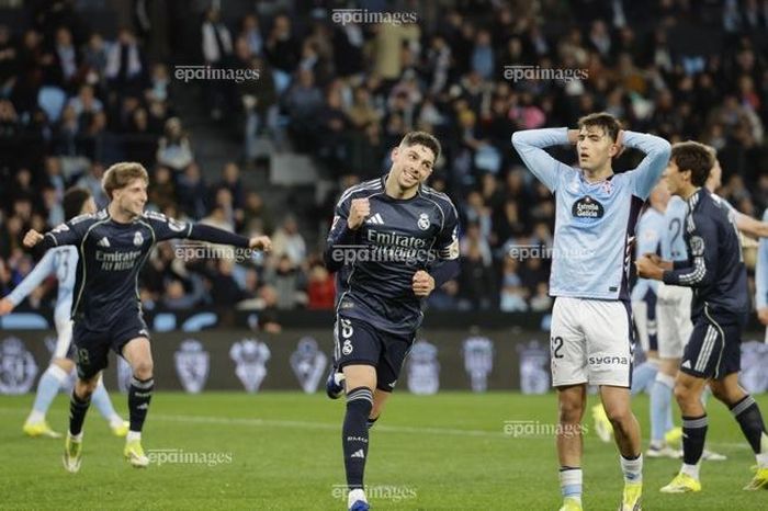 Man City sụp đổ, Guardiola nói thẳng sự thật phũ phàng