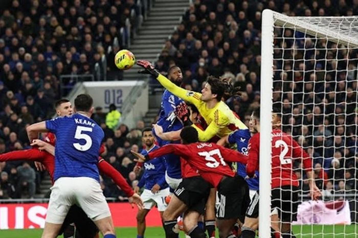 Man United 1-0 Everton: Lammens rực sáng, Sesko giúp Quỷ đỏ xây chắc top 4
